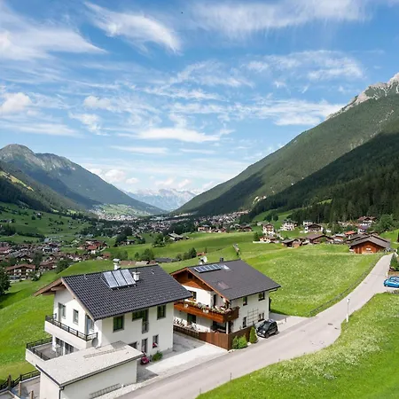 In Neustift Near Lift, Cleaning Included * Neustift im Stubaital